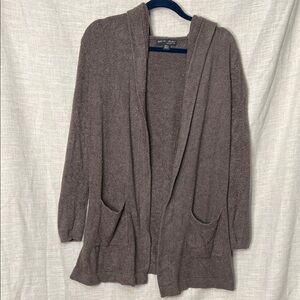 Barefoot Dreams Women's Gray Hooded Sweater Cardigan Cozychic Lite size xs/s